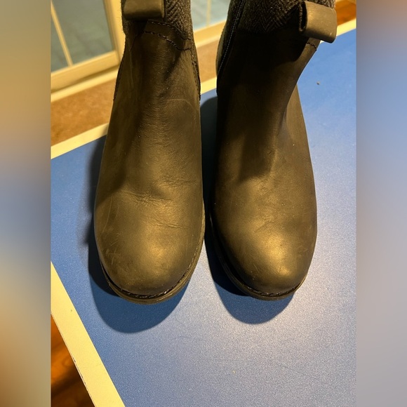 Merrell Chateau II Mid Pull Waterproof Boots Black J000886 Womans 9 - Picture 2 of 9